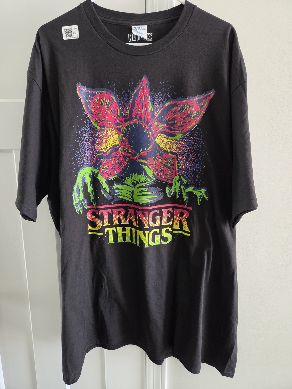 Netflix Stranger Things Neon Demogorgon Graphic Tee 4x